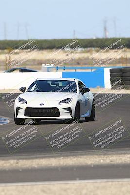 media/Oct-05-2025-Speed Ventures (Sun) [[aa9b841edf]]/Black/Session 3 (Turn 1)/